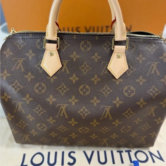 Louis Vuitton Speedy 30 Bandouliere - Picture 6 of 13